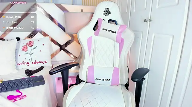 MiaDiamont