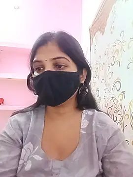 BEAUTIFUL_WIFE02 webcam