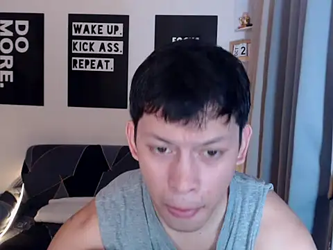_froyyy (M young) - public cum show.