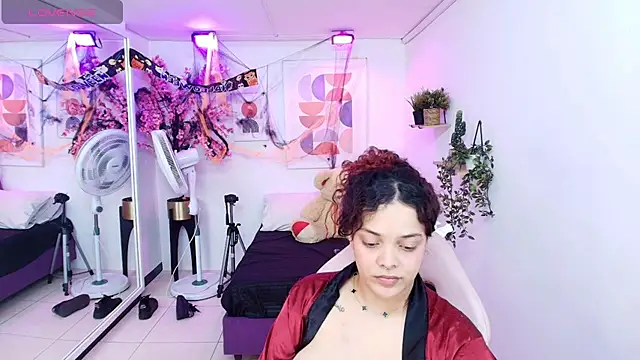 Maggy_t18