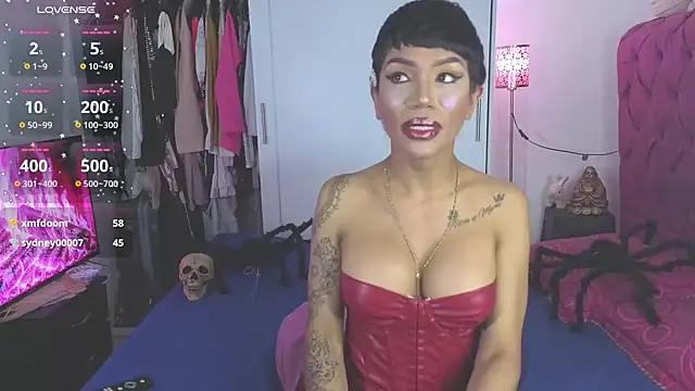 Queen_Morena