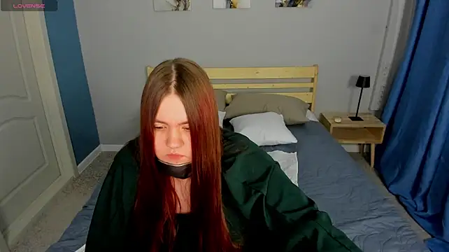 Alice_Steellee