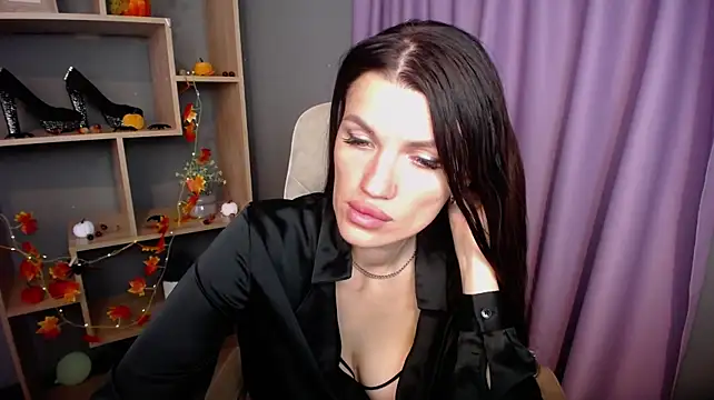 MilaLoona