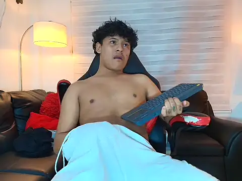 kristhofer_levis_