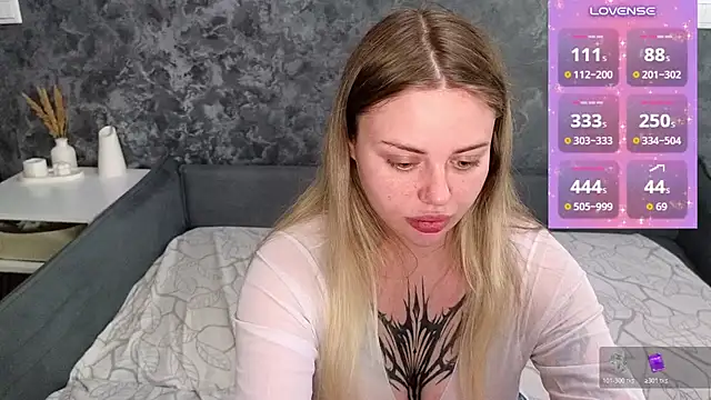 StasyFunny live cam on StripChat