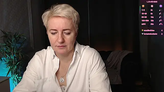 Nika_Smit