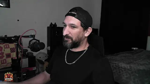 DevilPup75_