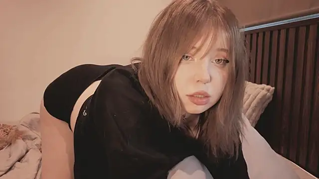 yumi_charm
