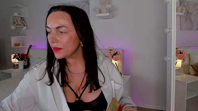Eleanora_Smith