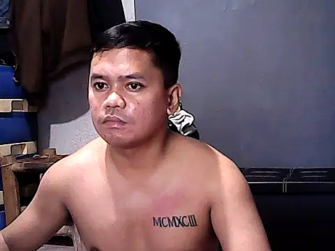 sweet_sexyasian69 (M young) - Help me to Cum in public or Private