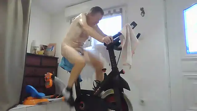 naturiste974 (M grandpa) - #bisexuals #brunettes #cam2cam #cheap-privates #european #french #grandpas #handy #hd #masturbation #medium #striptease #white