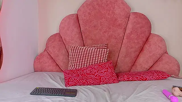 Scarlett_Monroee_