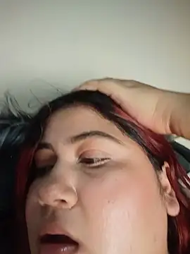 Mia_luxA live cam on StripChat