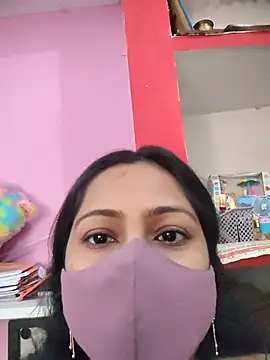 Shristi_live live cam on StripChat