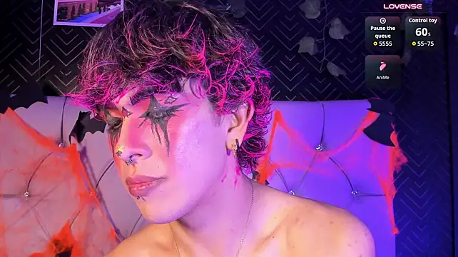 Angeldust19 live cam on StripChat