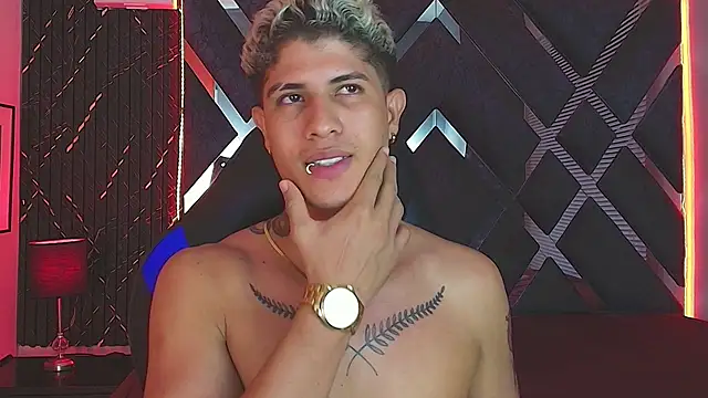 dominic_connor