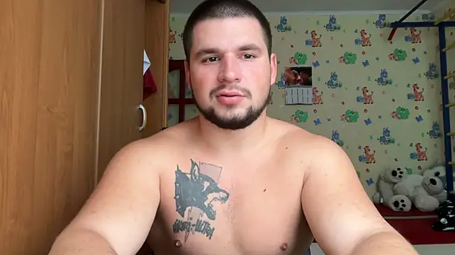 chiraq1945 live cam on StripChat