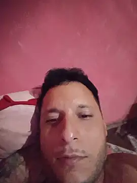 Tonny7i live cam on StripChat