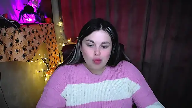 Emily_Mo