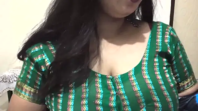 Sexy_Monalisa19 live cam on StripChat