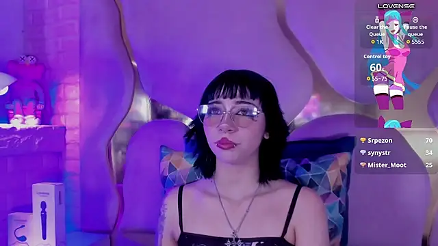 Niina_sssy live cam on StripChat