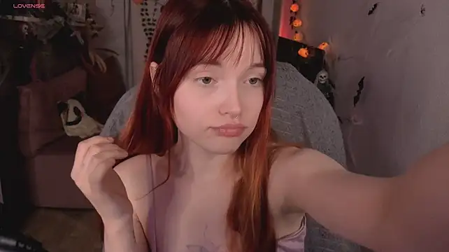 last_hxpe live cam on StripChat