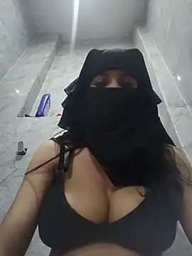 Aafreen_36 live cam on StripChat