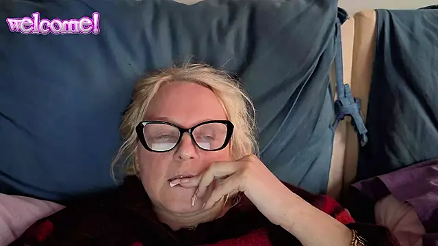 martachatte live cam on StripChat