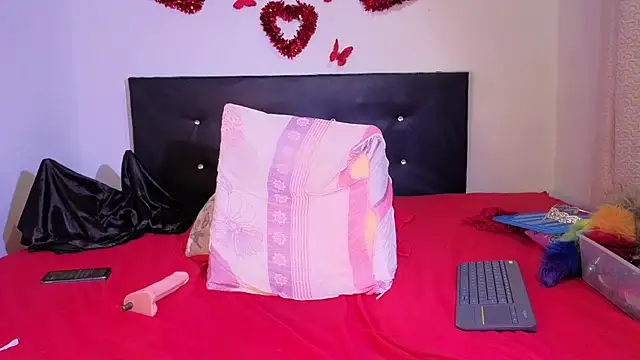 Betzabeth-Miller live cam on StripChat