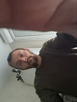 Soumis51200 live cam on StripChat