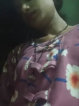 jaismine20 live cam on StripChat