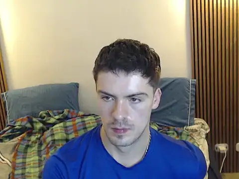 Grey_place live cam on StripChat