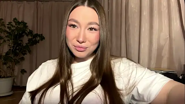 BunnyCareaga live cam on StripChat