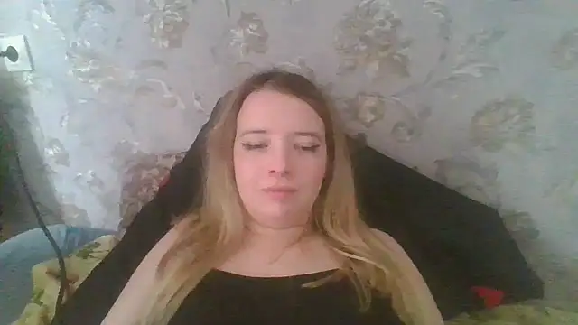 ViolaCandy live cam on StripChat