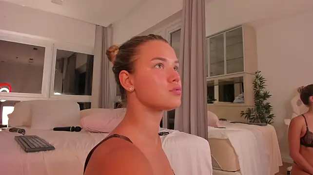 CherryLexi_