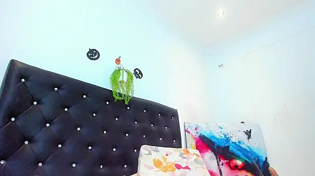 susanameinn live cam on StripChat