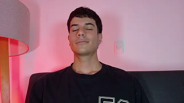 Derek_stud_ on Stripchat