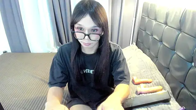 yummytskath live cam on StripChat