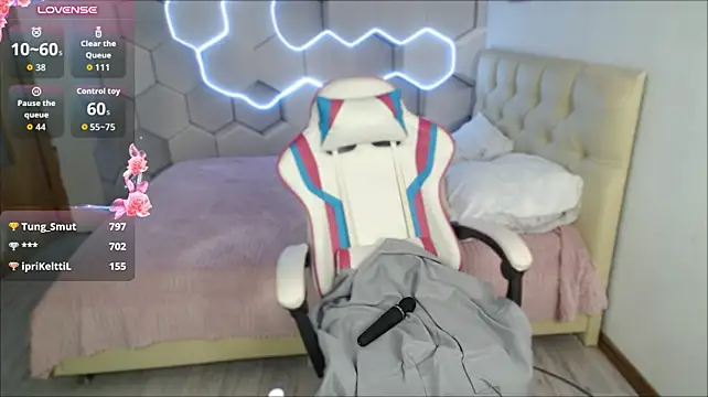 aliicemeow