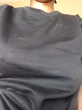 sweeti_agie (F young) - Fingering asshole widely