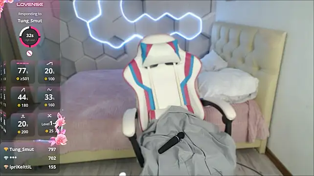 aliicemeow
