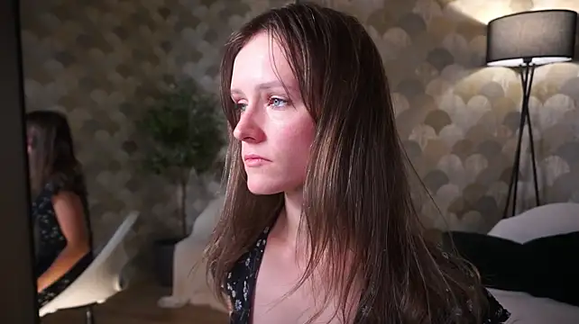 DolphinMorgentau live cam on StripChat