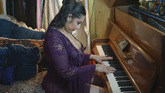 VanessaDoyle