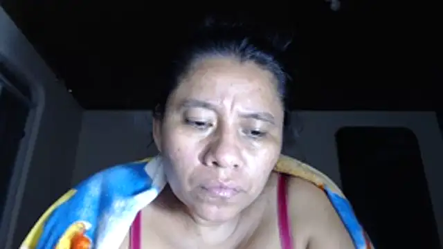 adrixxx38 webcam