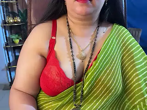 Curvy_Vincy4