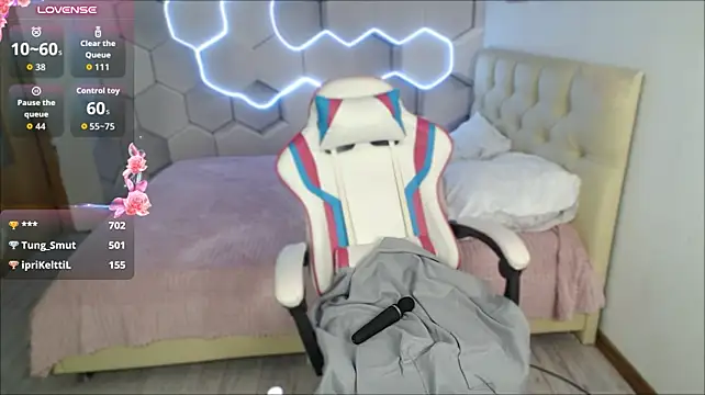 aliicemeow