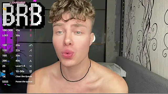 holy_eggs_02