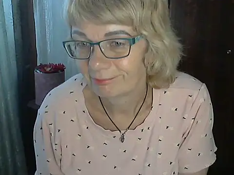 Mia_Olivia25