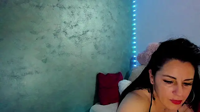 AmenaaVans live cam on StripChat