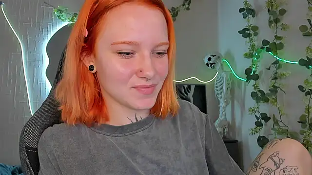 Elastikisss live cam on StripChat